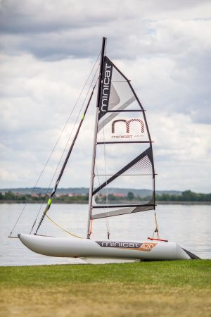 MiniCat 460 - Voile tempête